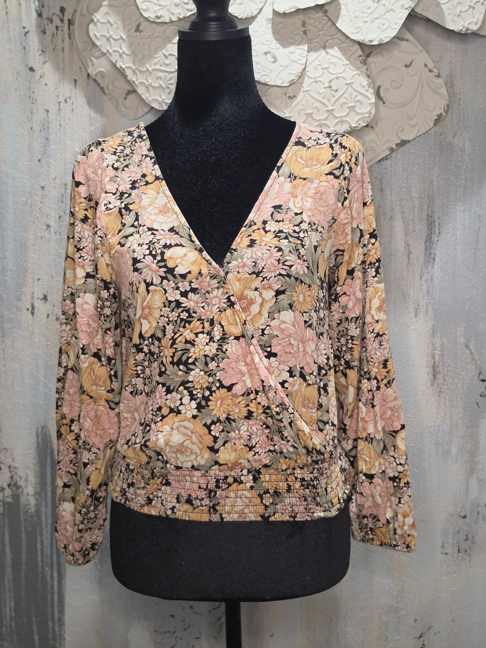 American Eagle Outfitters Pink & Mustard Floral Wrap-Style Blouse Size XS